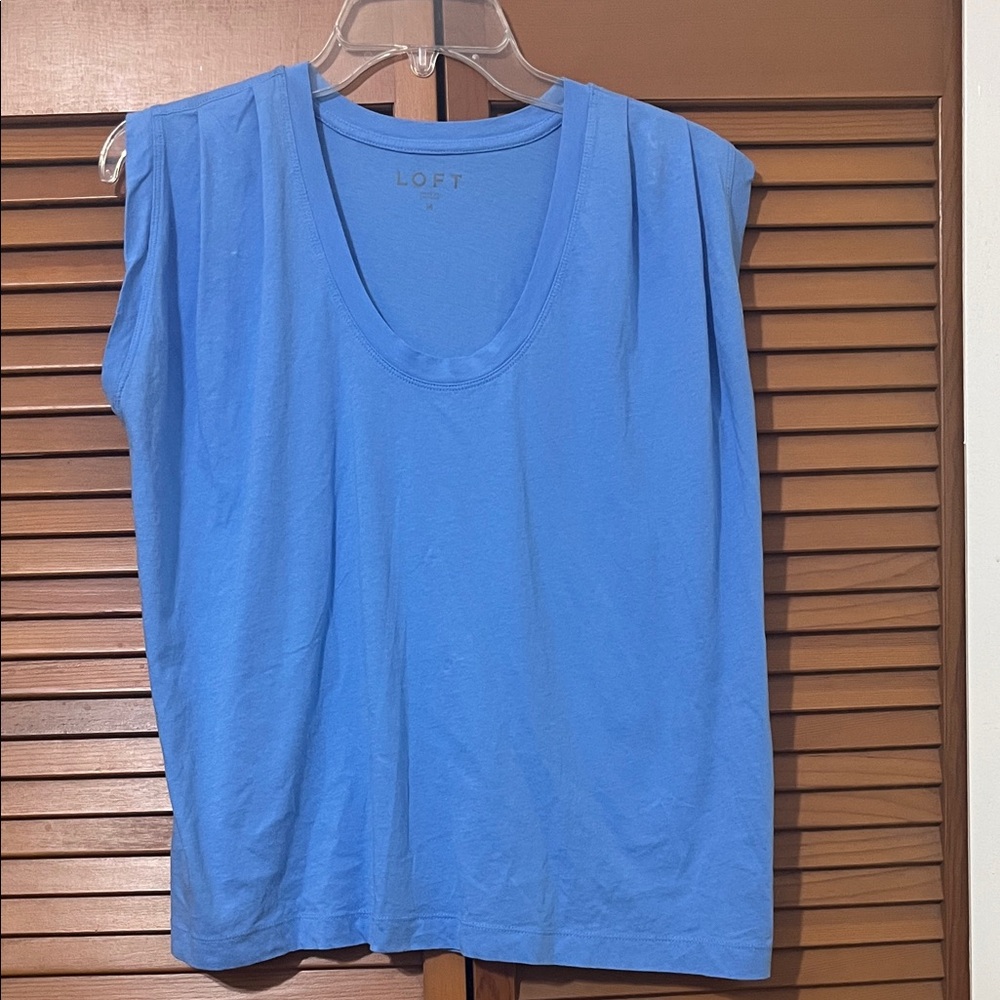 LOFT Women's Vibrant Blue Muscle Tee